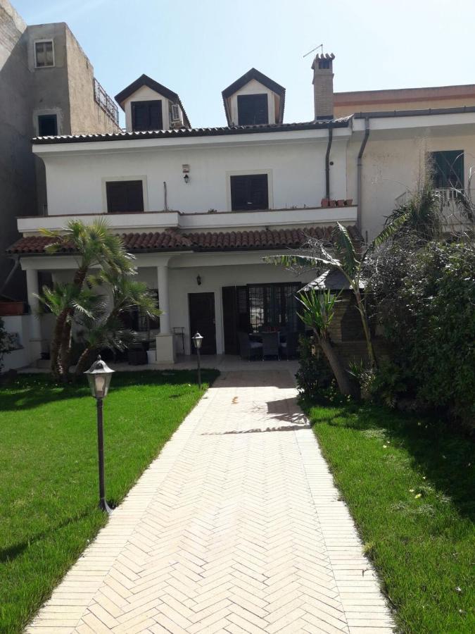 Villa Ro Luxury Ликата Екстериор снимка