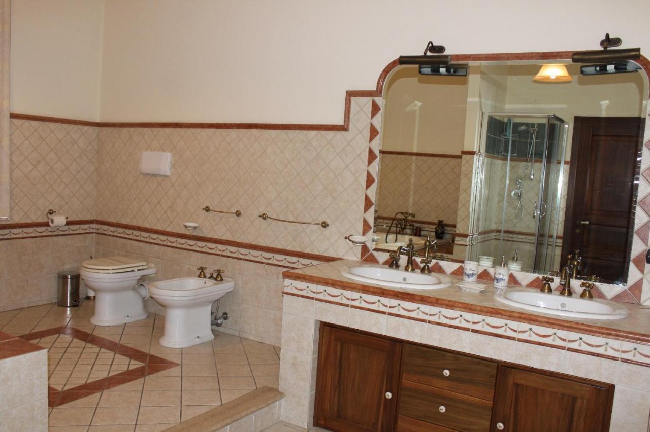 Villa Ro Luxury Ликата Екстериор снимка